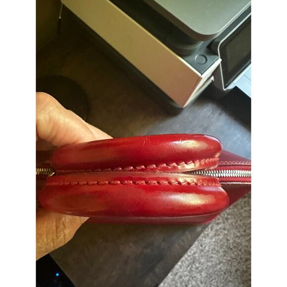 LOUIS VUITTON FUCHSIA RED ALMA WITH SILVER HARDWARE; LOCK & KEYS AND CLOCHETTE - Picture 4 of 14